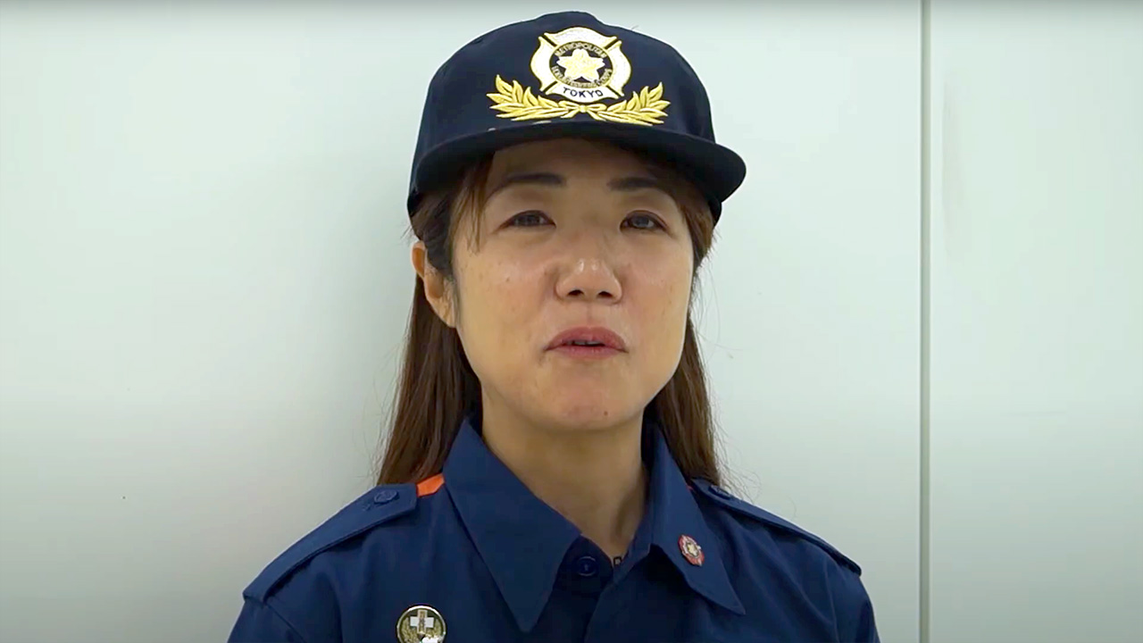 インタビュー動画