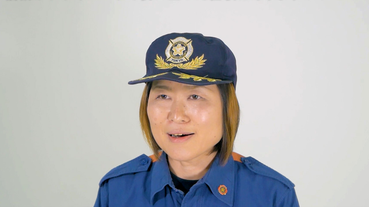 インタビュー動画